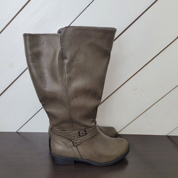 NEW Easy Street Bay Plus Plus Womens 7 Wide Calf Riding Boots 7W Grey - Picture 1 of 8